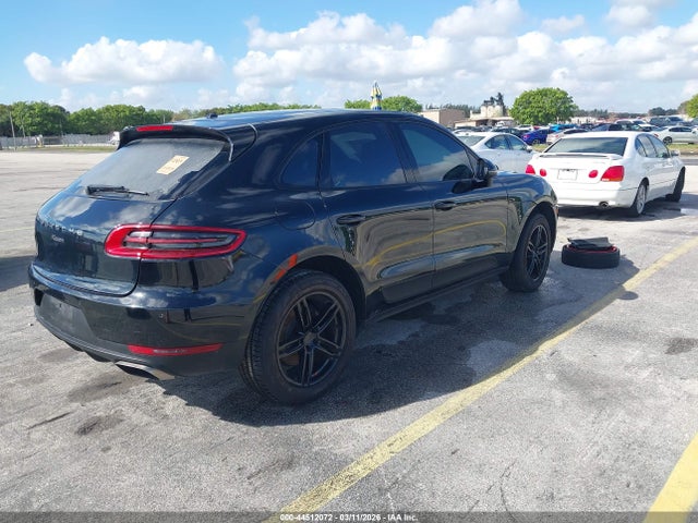 44512072 :رقم المزاد ، WP1AA2A59JLB11135 vin ، 2018 Porsche Macan مزاد بيع