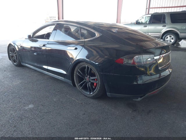 44512075 :رقم المزاد ، 5YJSA1E43GF120104 vin ، 2016 Tesla Model S 90d/p100d/p85d/p90d مزاد بيع
