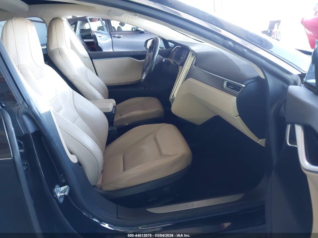 44512075 :رقم المزاد ، 5YJSA1E43GF120104 vin ، 2016 Tesla Model S 90d/p100d/p85d/p90d مزاد بيع
