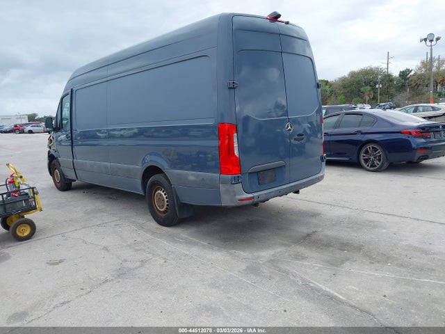 2019 MERCEDES-BENZ SPRINTER 2500 WD4PF1CD4KP111216 Photo 2