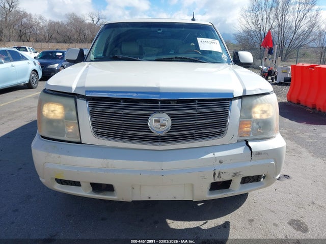 Продажа на аукционе авто 2002 Cadillac Escalade Standard, vin: 1GYEC63T12R270580, номер лота: 44512091