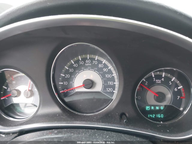44512093 :رقم المزاد ، 1C3BC2FG7BN517967 vin ، 2011 Chrysler 200 Limited مزاد بيع