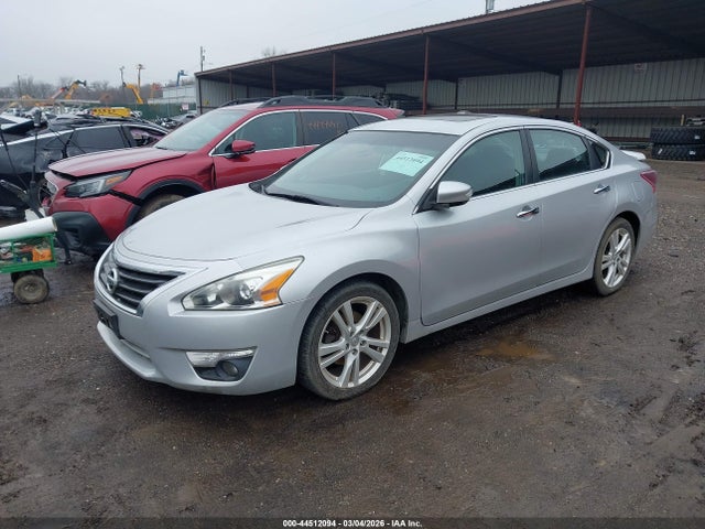 44512094 :رقم المزاد ، 1N4BL3AP3DC108796 vin ، 2013 Nissan Altima 3.5 Sv مزاد بيع