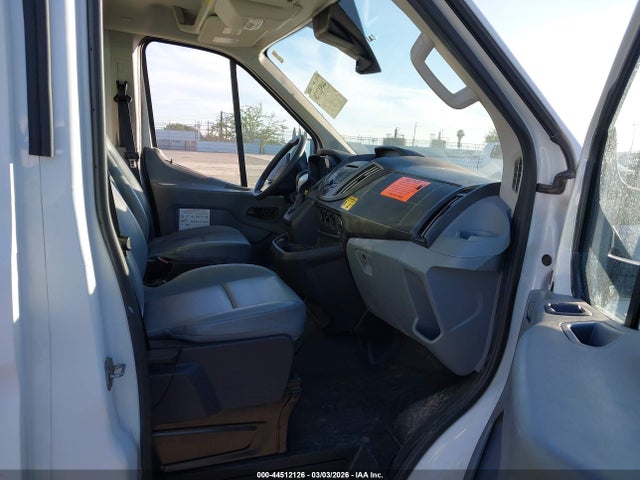 1FDBF8ZM1JKA71138 Ford Transit-350 Cab