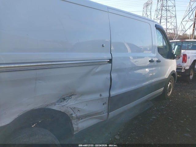 1FTBR1Y8XLKA69981 Ford Transit-250