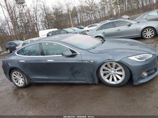 Aukcja sprzedaży 2016 Tesla Model S 60d/70d/75d/85d/90d, vin: 5YJSA1E26GF174009, numer aukcji: 44512161