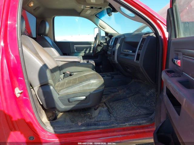 2015 Ram 5500 Chassis Tradesman/slt მანქანა იყიდება აუქციონზე, vin: 3C7WRNBL5FG611864, აუქციონის ნომერი: 44512166