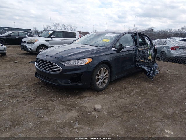 Ford FUSION SE 2020 3FA6P0HD7LR122409 Image 2