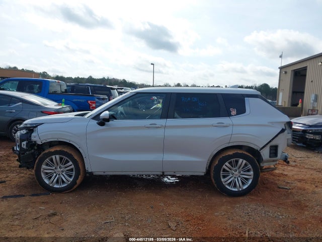 Продаж на аукціоні авто 2022 Mitsubishi Outlander Es 2.5 S-awc, vin: JA4J4TA89NZ039214, номер лоту: 44512189