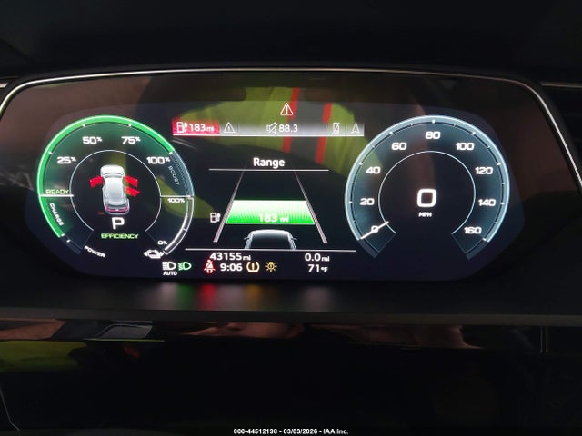 WA1LAAGE6NB025394 Audi E-tron Premium Plus Quattro