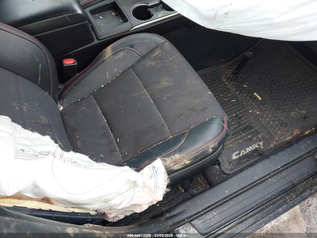 Toyota CAMRY SE 2016 4T1BF1FKXGU558216 Image 5
