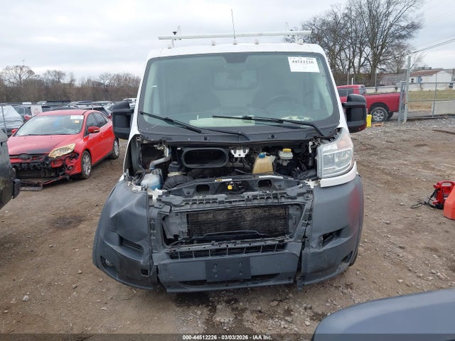 44512226 :رقم المزاد ، 3C6TRVAG4EE108672 vin ، 2014 Ram Promaster 1500 Low Roof مزاد بيع