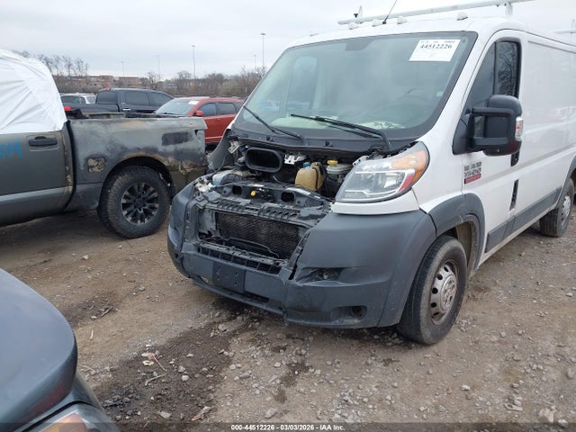 44512226 :رقم المزاد ، 3C6TRVAG4EE108672 vin ، 2014 Ram Promaster 1500 Low Roof مزاد بيع