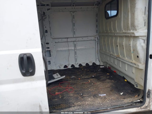 44512226 :رقم المزاد ، 3C6TRVAG4EE108672 vin ، 2014 Ram Promaster 1500 Low Roof مزاد بيع