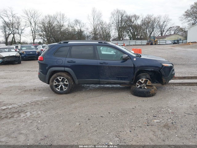 44512233 :رقم المزاد ، 1C4PJMBSXEW130132 vin ، 2014 Jeep Cherokee Trailhawk مزاد بيع