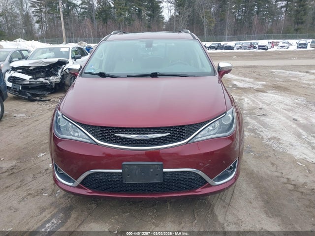 Chrysler Pacifica Limited 2017 2C4RC1GG3HR838063 Image 12