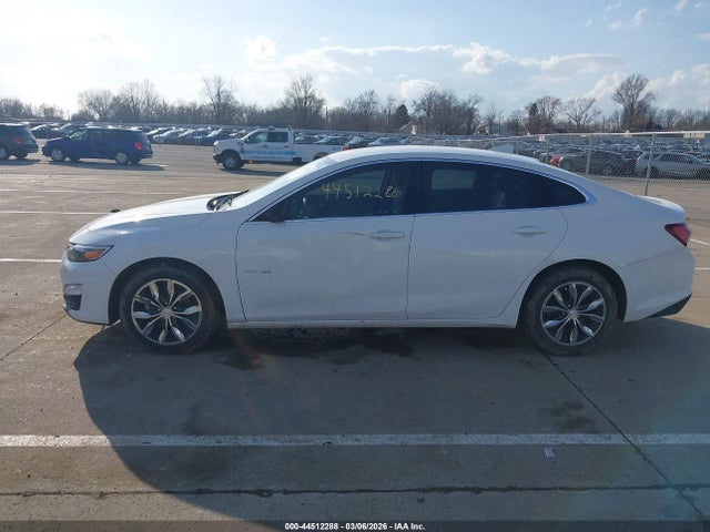 1G1ZD5ST3LF088259 Chevrolet Malibu Fwd Lt