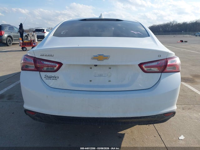 1G1ZD5ST3LF088259 Chevrolet Malibu Fwd Lt