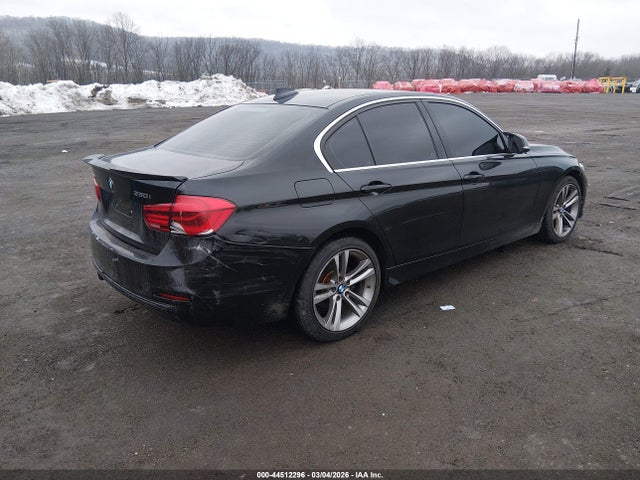 Aukcja sprzedaży 2017 Bmw 330i Xdrive, vin: WBA8D9C34HA004668, numer aukcji: 44512296