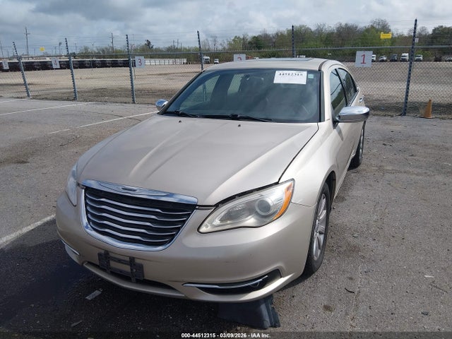 Aukcja sprzedaży 2014 Chrysler 200 Limited, vin: 1C3CCBCG5EN185668, numer aukcji: 44512315