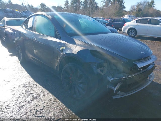 2021 TESLA MODEL Y 5YJYGDEF2MF252309 Photo 0