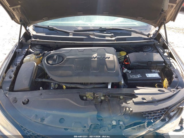 Продажа на аукционе авто 2015 Chrysler 200 S, vin: 1C3CCCBG2FN518059, номер лота: 44512331