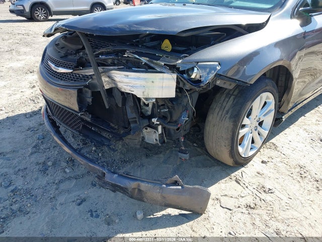 Продажа на аукционе авто 2015 Chrysler 200 S, vin: 1C3CCCBG2FN518059, номер лота: 44512331