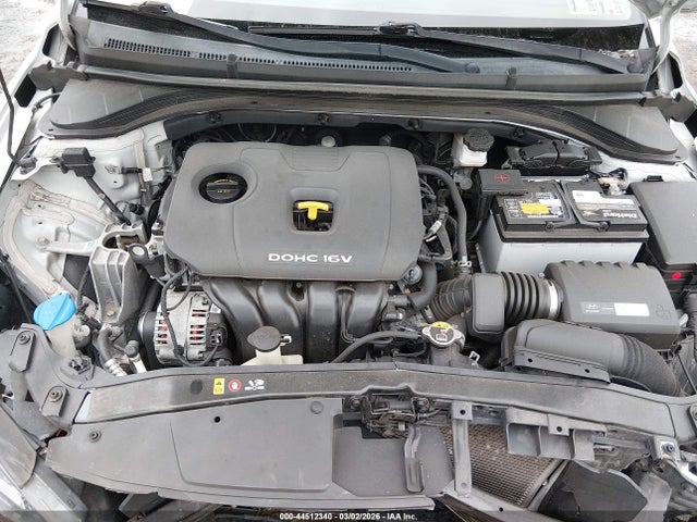 Hyundai ELANTRA SEL 2018 5NPD84LF5JH343389 Image 10