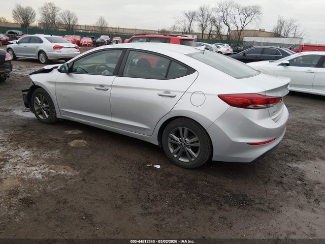 Hyundai ELANTRA SEL 2018 5NPD84LF5JH343389 Image 3