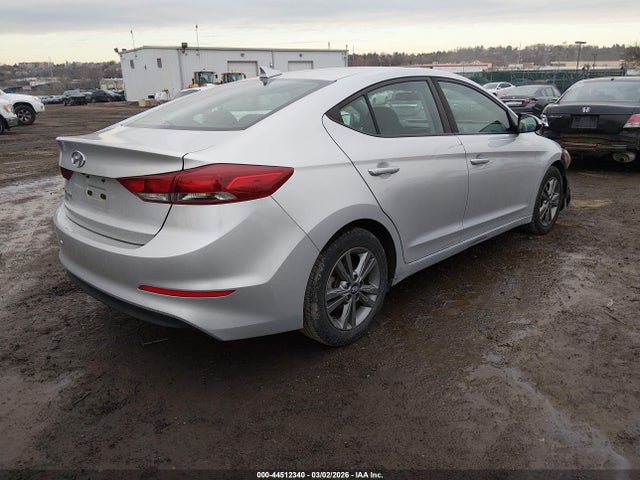 Hyundai ELANTRA SEL 2018 5NPD84LF5JH343389 Image 4