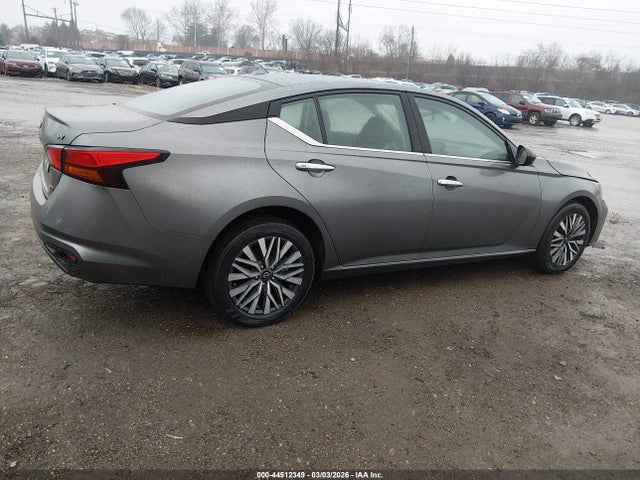 1N4BL4DW3RN338150 Nissan Altima Sv Intelligent Awd