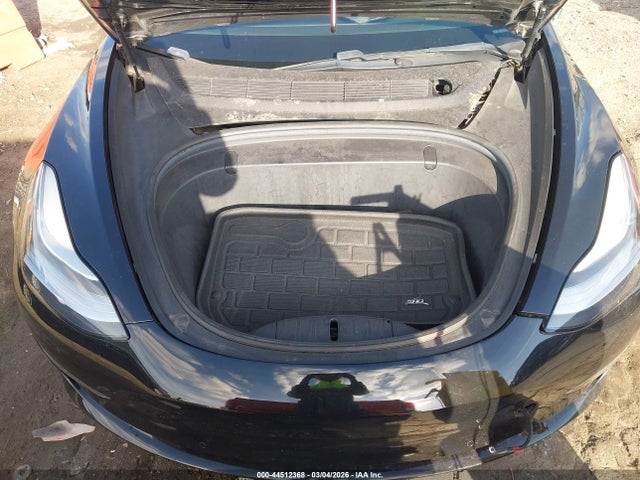 44512368 :رقم المزاد ، 5YJ3E1EA3KF324506 vin ، 2019 Tesla Model 3 Long Range/mid Range/standard Range/standard Range Plus مزاد بيع