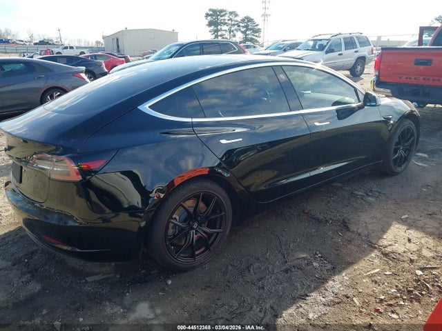 44512368 :رقم المزاد ، 5YJ3E1EA3KF324506 vin ، 2019 Tesla Model 3 Long Range/mid Range/standard Range/standard Range Plus مزاد بيع