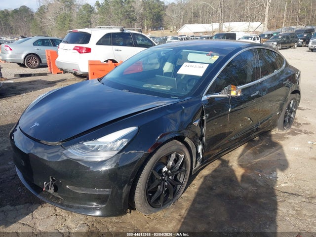 44512368 :رقم المزاد ، 5YJ3E1EA3KF324506 vin ، 2019 Tesla Model 3 Long Range/mid Range/standard Range/standard Range Plus مزاد بيع
