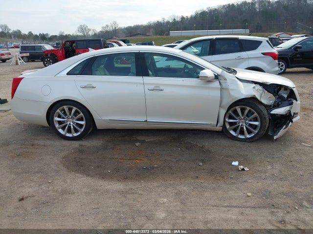 Продаж на аукціоні авто 2014 Cadillac Xts Luxury, vin: 2G61M5S33E9125250, номер лоту: 44512372