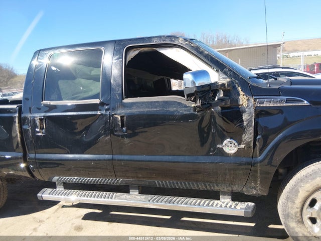 44512412 :رقم المزاد ، 1FT8W3BT6GEC92499 vin ، 2016 Ford F-350 Lariat مزاد بيع