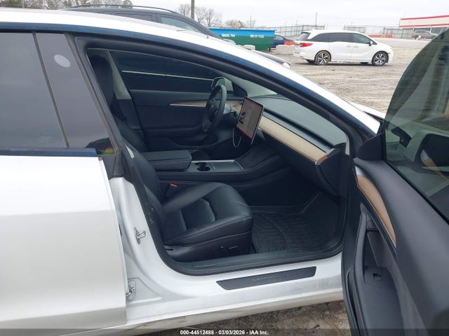 Продаж на аукціоні авто 2022 Tesla Model 3 Long Range Dual Motor All-wheel Drive, vin: 5YJ3E1EB1NF171394, номер лоту: 44512488