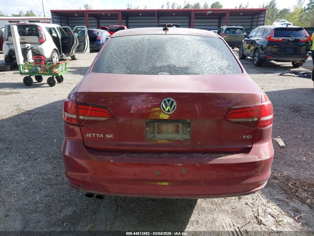 2016 Volkswagen Jetta 1.4t Se მანქანა იყიდება აუქციონზე, vin: 3VWD67AJ4GM365642, აუქციონის ნომერი: 44512492