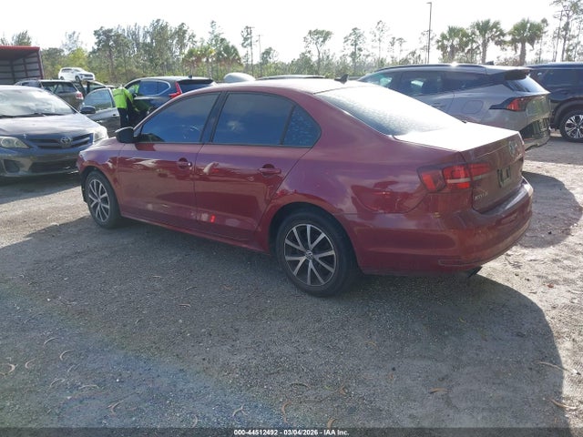 2016 Volkswagen Jetta 1.4t Se მანქანა იყიდება აუქციონზე, vin: 3VWD67AJ4GM365642, აუქციონის ნომერი: 44512492