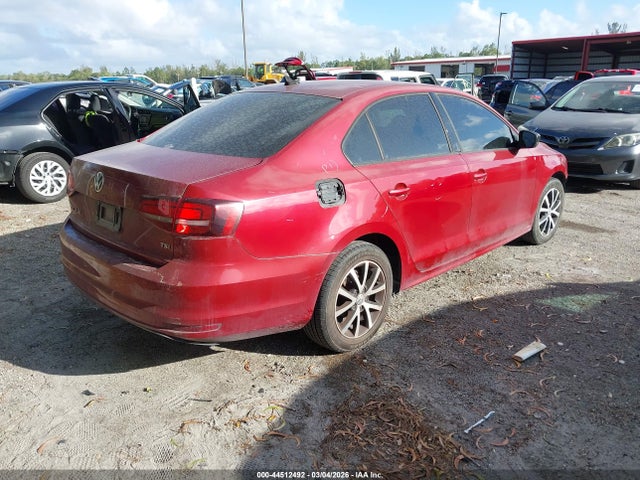 2016 Volkswagen Jetta 1.4t Se მანქანა იყიდება აუქციონზე, vin: 3VWD67AJ4GM365642, აუქციონის ნომერი: 44512492