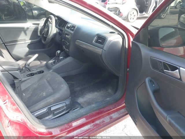 2016 Volkswagen Jetta 1.4t Se მანქანა იყიდება აუქციონზე, vin: 3VWD67AJ4GM365642, აუქციონის ნომერი: 44512492