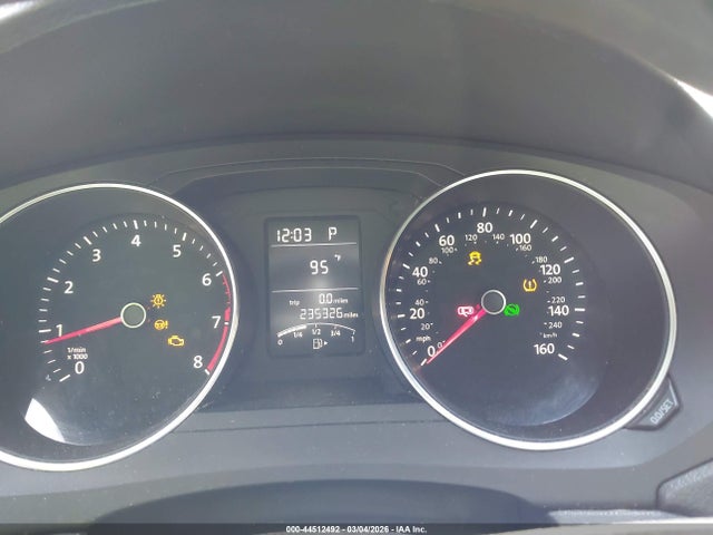 2016 Volkswagen Jetta 1.4t Se მანქანა იყიდება აუქციონზე, vin: 3VWD67AJ4GM365642, აუქციონის ნომერი: 44512492