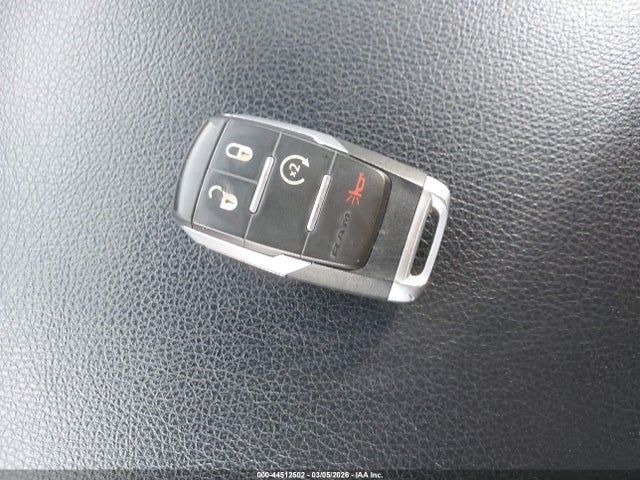44512502 :رقم المزاد ، 3C63RRHL4MG617688 vin ، 2021 Ram 3500 Big Horn  4x4 8' Box مزاد بيع