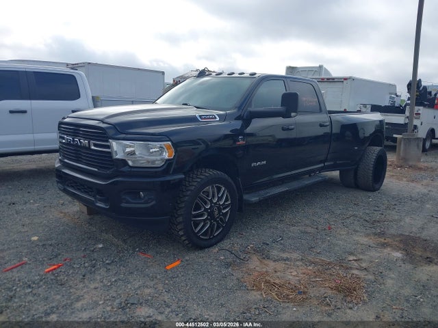 44512502 :رقم المزاد ، 3C63RRHL4MG617688 vin ، 2021 Ram 3500 Big Horn  4x4 8' Box مزاد بيع