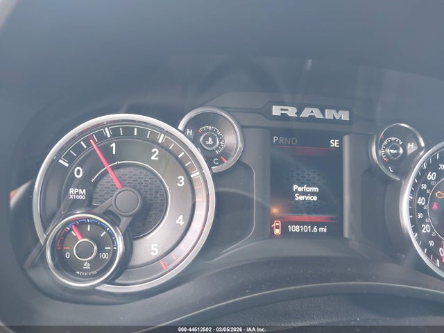 44512502 :رقم المزاد ، 3C63RRHL4MG617688 vin ، 2021 Ram 3500 Big Horn  4x4 8' Box مزاد بيع