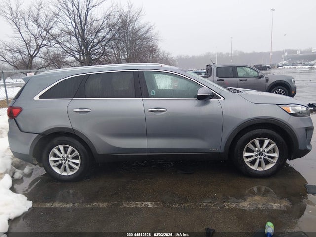 2020 Kia Sorento 2.4l Lx მანქანა იყიდება აუქციონზე, vin: 5XYPGDA39LG645125, აუქციონის ნომერი: 44512526