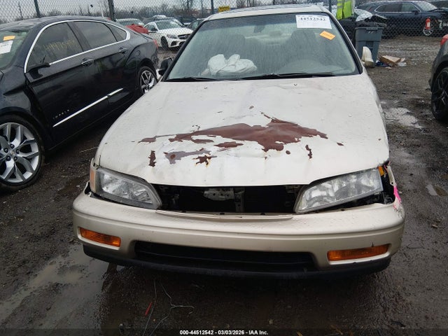 1995 HONDA ACCORD 1HGCE6661SA023573 Photo 5