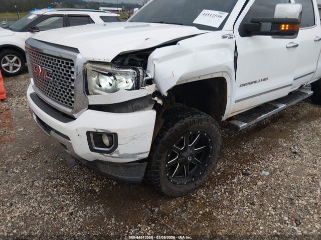 44512550 :رقم المزاد ، 1GT120E86FF554274 vin ، 2015 Gmc Sierra 2500hd Denali مزاد بيع