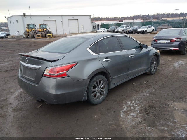 Nissan Altima 2.5 S 2015 1N4AL3AP1FC226375 Image 4