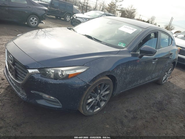 Продаж на аукціоні авто 2018 Mazda Mazda3 Touring, vin: 3MZBN1L39JM209691, номер лоту: 44512650